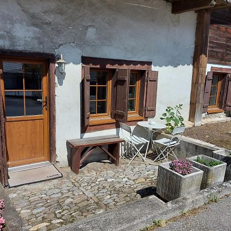 Enney Appartement Voute En Gruyere Dans L'Intyamon מראה חיצוני תמונה