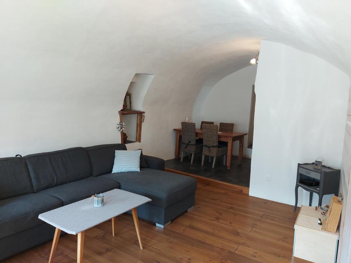 Enney Appartement Voute En Gruyere Dans L'Intyamon מראה חיצוני תמונה