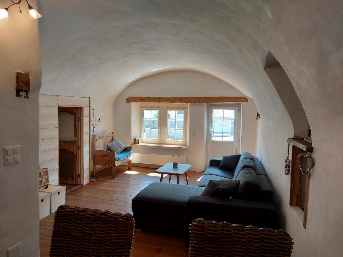 Enney Appartement Voute En Gruyere Dans L'Intyamon מראה חיצוני תמונה